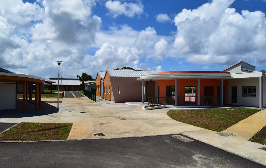 20b. ECOLE JOSE MOUSTACHE ANSE BERTRAND.JPG